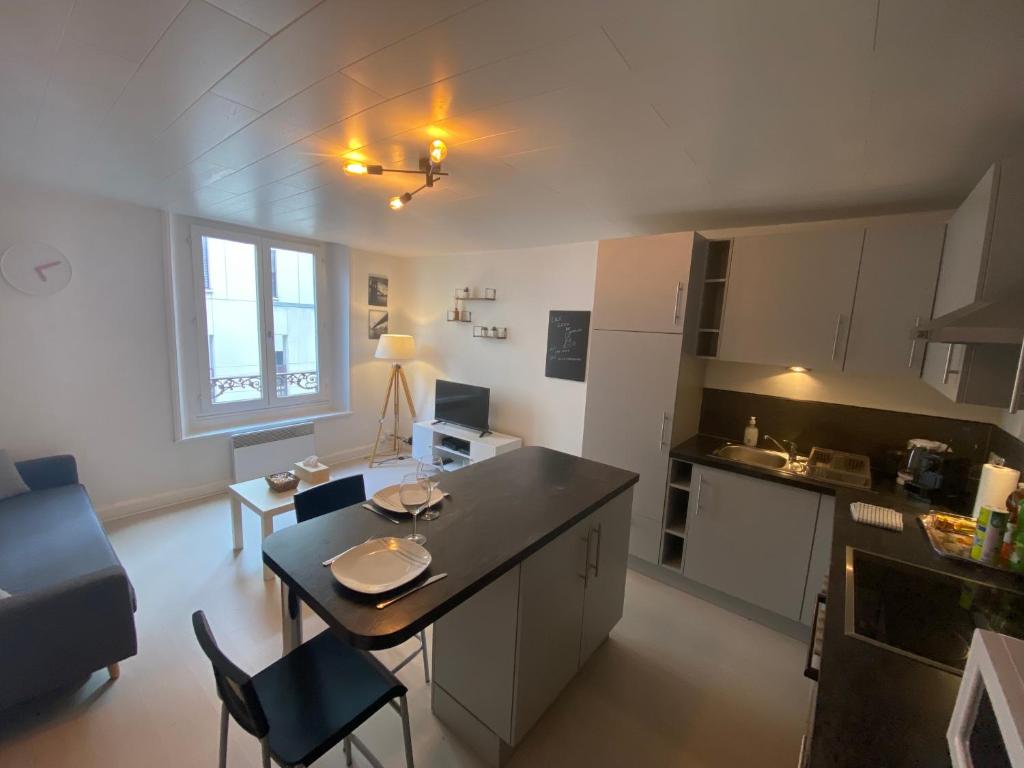 Appartement CH3-1 - Les Cosy De Nancy - La passerelle de Charles 3 - 4* 1er étage 13 Rue Charles III, 54000 Nancy