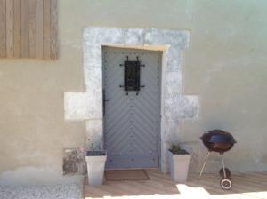 17th C French Pigeonaire - magical romantic couples retreat