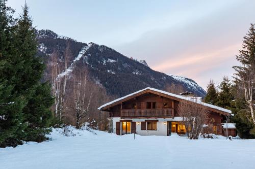 Chalet 280m2 Sauna Cinema 12pax Heart of Les Praz Chamonix-Mont-Blanc france