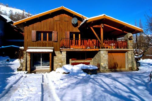 Chalet 8 personnes, face aux montagnes La Plagne Tarentaise france