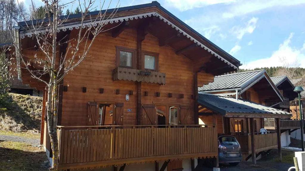 Chalet Chalet Alliance entre calme et plaisir N°14 Résidence NEMEA les chalets du bois de champelle, 74440 Morillon