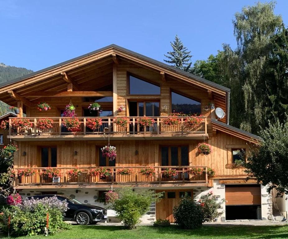 Chalet Chalet Angelina 2 Rue des Riondets, 73700 Séez