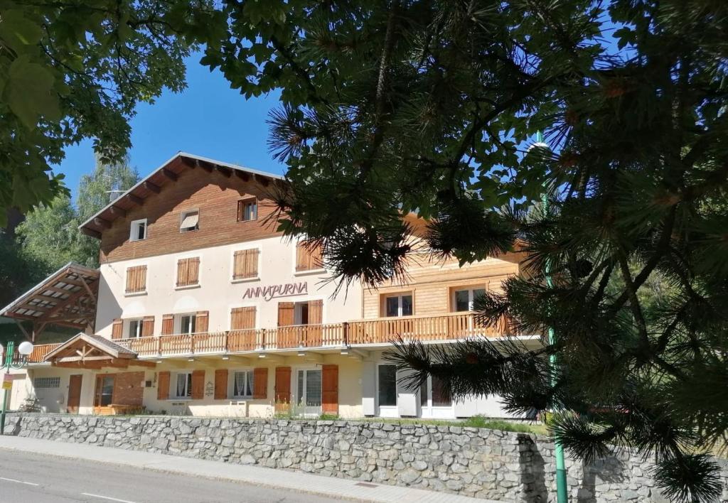 Auberge de jeunesse Chalet Annapurna 9 Avenue de la Muzelle, 38860 Les Deux Alpes