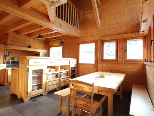 Chalet Chalet Arâches-la-Frasse, 6 pièces, 12 personnes - FR-1-572-30 99 Route des feux Arâches-la-Frasse