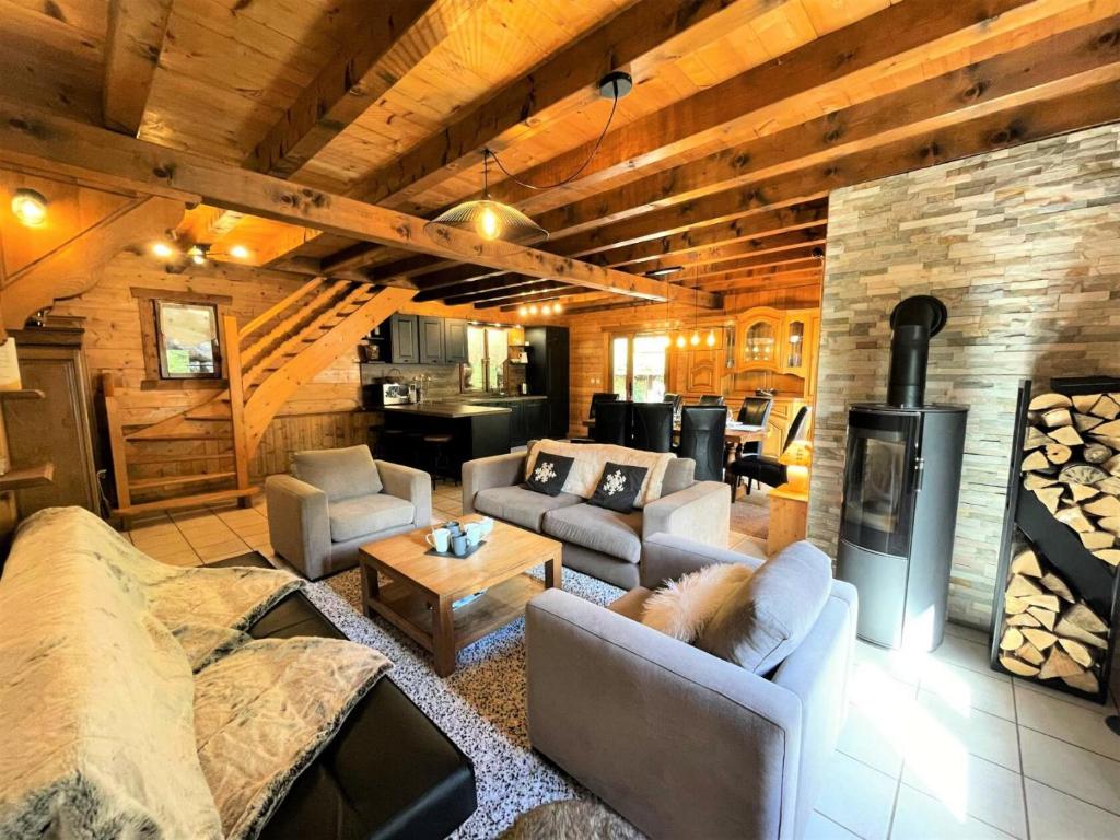 Chalet Chalet Au Fil De L'eau - Chalets pour 10 Personnes 384 123 route des Chebourins, 74110 Morzine