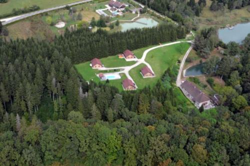 Chalet au milieu de la nature Ney france