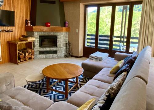 Chalet Chalet au Mont-Lozère - Chantegrive Lotissement Chantegrive Pourcharesses
