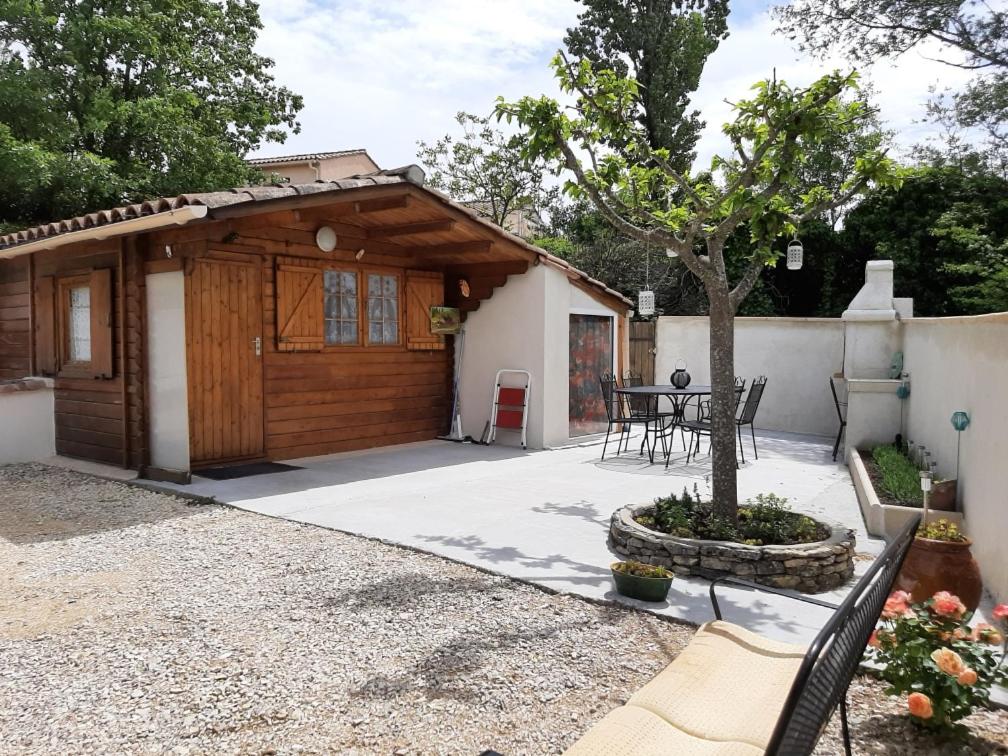 Chalet Chalet au pied du Mont Ventoux 360 Route de Flassan, 84570 Mormoiron