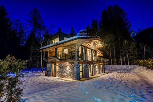 Black Pearl Chalet 5*