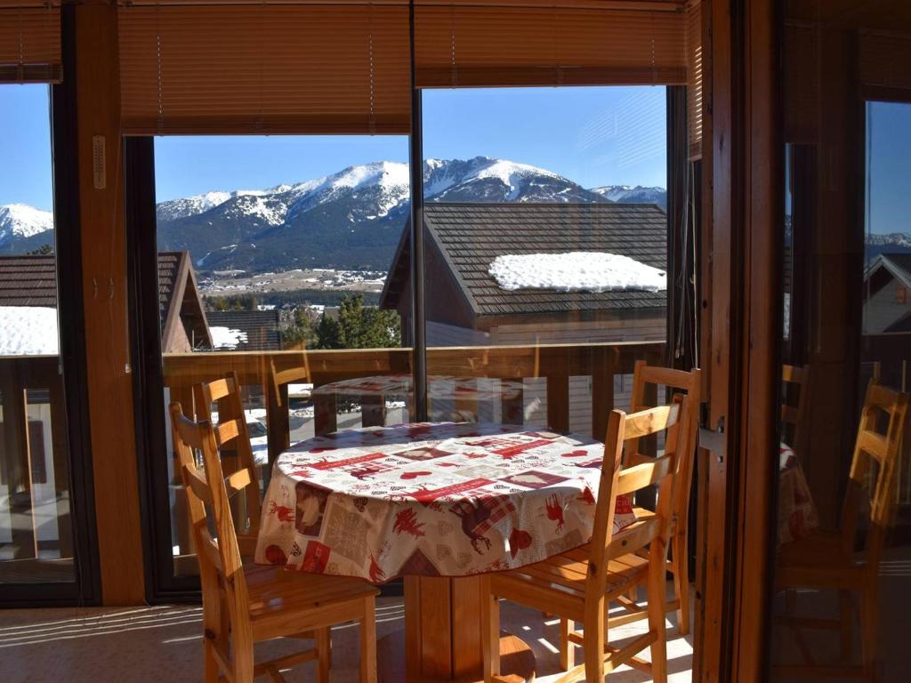 Chalet Chalet Bolquère, 2 pièces, 5 personnes - FR-1-592-39 Résidence La Grande Vallée Chalet n°36 - avenue de Cerdagne, 66210 Bolquère-Pyrénées 2000