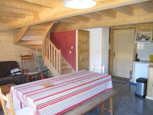 Chalet Boost Your Immo Chalet Aiguilles Réallon CHALAIG15 pra goudin 05160 Réallon Provence-Alpes-Côte d\'Azur