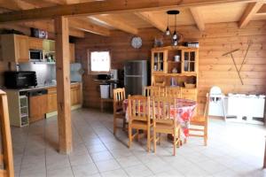 Chalet Boost Your Immo Chalet Aiguilles Réallon ChalAig2 pra goudin 05160 Réallon Provence-Alpes-Côte d\'Azur