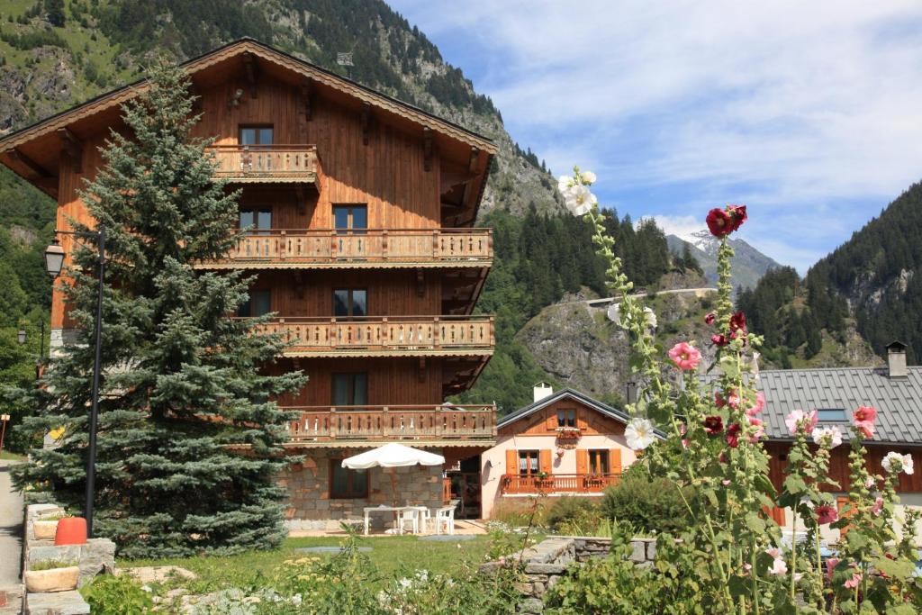 Chalet Chalet Bouquetin- Bellecôte 28 to 34 people 1 Cd91b, 73350 Champagny-en-Vanoise