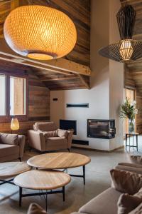 CAPRICORNE - Chalet sur les pistes avec sauna et home cinema