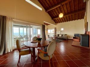 Chalet Carpe Diem Azores 64 Rua da Beira Mar de Baixo 9555-159 Mosteiros Açores