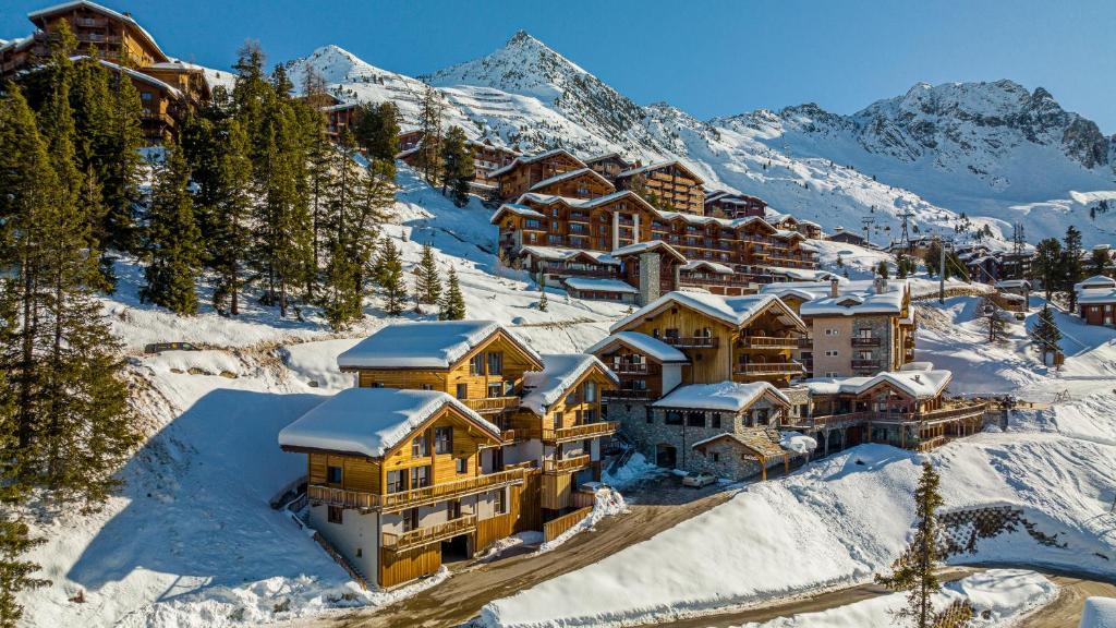 Carte Blanche Collection Chalet Juliette hotel carlina, 73210 Belle Plagne