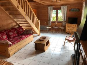 CHALET 10 COUCHAGES EN HAUTE SAVOIE
