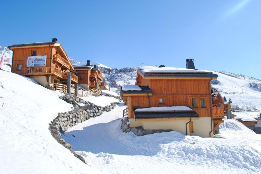 Chalet Chalet 10 Personnes Labellemontagne Maison du tourisme  Agence Labellemontagne 73130 Saint-François-Longchamp