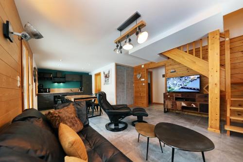 CHALET 6 PERS INDEPENDANT PROCHE CENTRE ET LAC