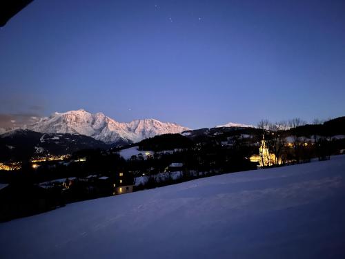 Chalet à Cordon face à la chaîne du Mont Blanc