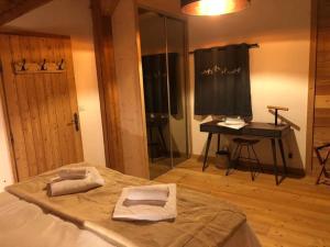 Chalet Ar Menez Ski aux pieds