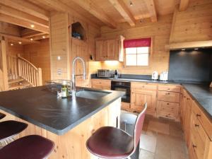 Chalet Arâches-la-Frasse, 6 pièces, 10 personnes - FR-1-572-246