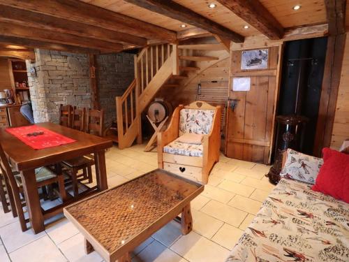 Chalet Arêches-Beaufort, 4 pièces, 6 personnes - FR-1-342-158