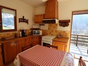 Chalet Arêches-Beaufort, 4 pièces, 7 personnes - FR-1-342-234