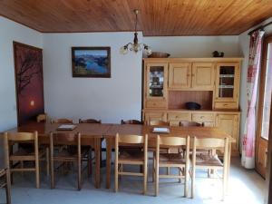Chalet Arêches-Beaufort, 6 pièces, 12 personnes - FR-1-342-198