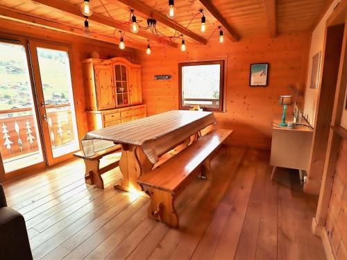 Chalet Arêches-Beaufort, 9 pièces, 10 personnes - FR-1-342-232