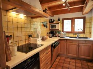Chalet Arêches-Beaufort, 9 pièces, 10 personnes - FR-1-342-232