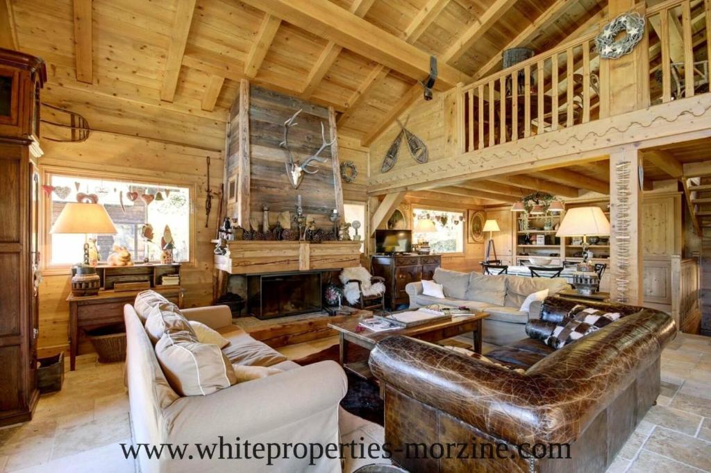 Chalet Chalet As De Coeur - Chalets pour 14 Personnes 334 425 Chemin du Mas Metout 74110 Morzine