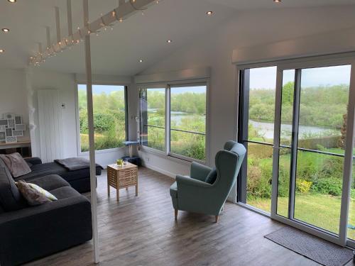 CHALET AU BORD DE LA SOMME