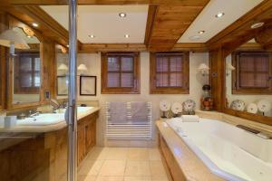Chalet au design élégant Courchevel 1850