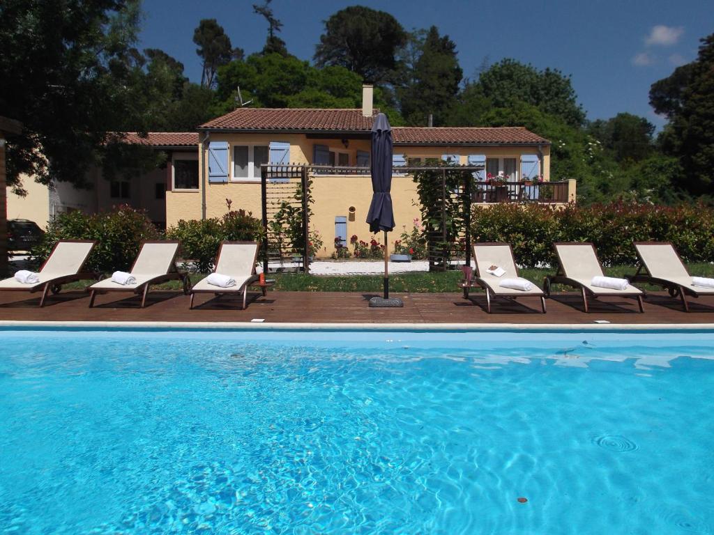 Chalet avec jacuzzi - 100 m des remontées