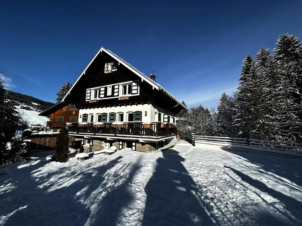 Chalet Chalet Bela Vya - Chalets pour 10 Personnes 644 157 ROUTE DES PERCHETS 74120 Megève