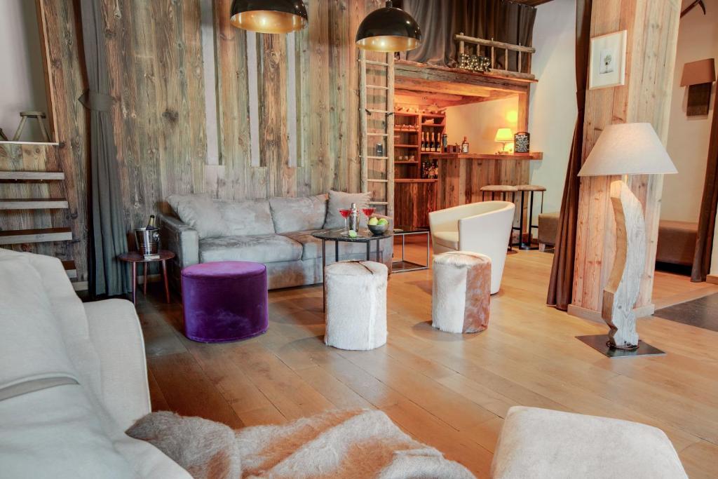 Chalet Chalet Bizet - A touch of Parisian design in the Alps 638 Route du Crêt 74110 Montriond