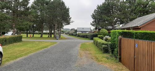 CHALET BORD DE MER