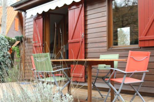 Chalet calme et cosy entre terre et mer