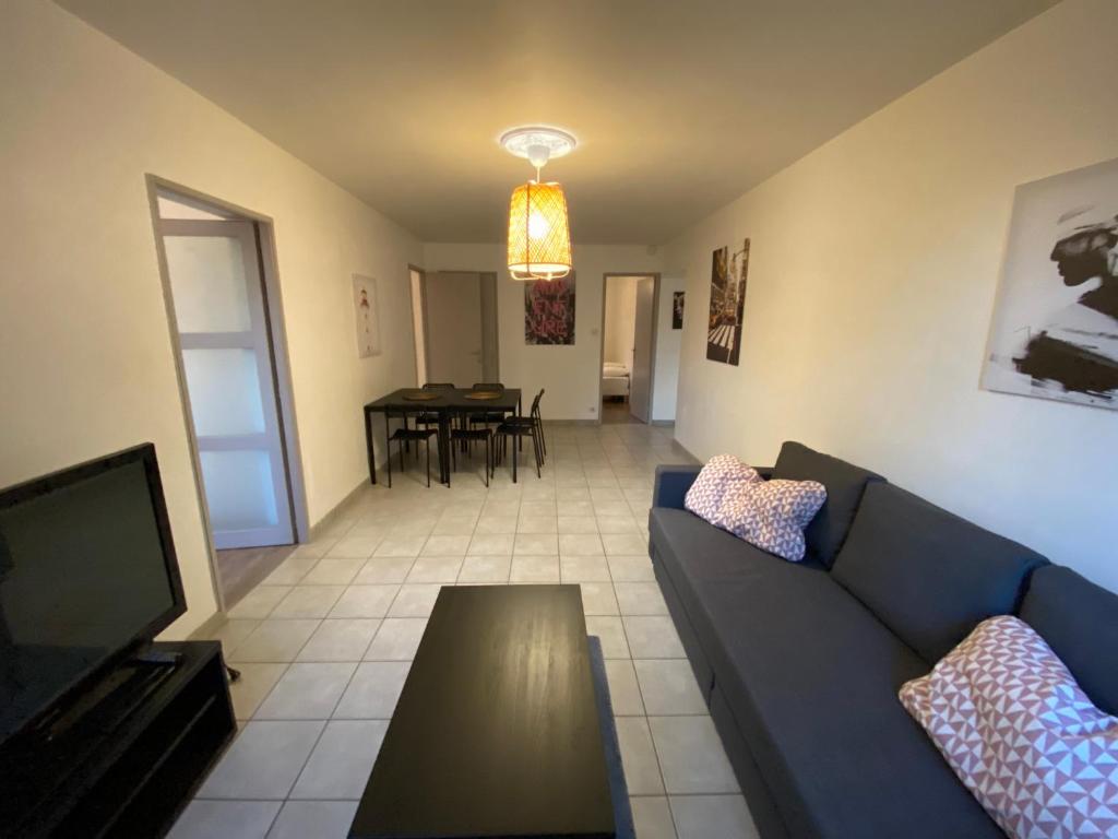 Chalet Carte Blanche Tango