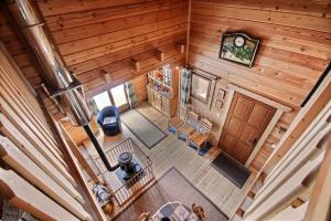 Chalet chaleureux - 9 personnes - 3km des pistes - proche Morzine - Iaorana