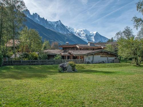 Chalet Chamonix-Mont-Blanc, 8 pièces, 12 personnes - FR-1-343-226
