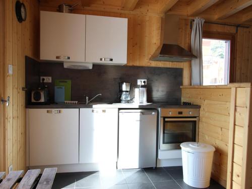 Chalet Chamrousse, 5 pièces, 8 personnes - FR-1-549-105