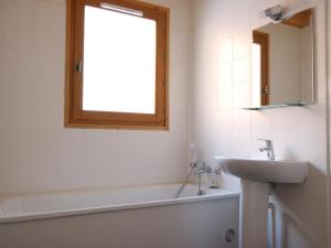 Chalet Chamrousse, 5 pièces, 8 personnes - FR-1-549-105