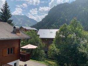 Chalet Chalet Châtel, 5 pièces, 8 personnes - FR-1-198-220 931 Route de la Béchigne 74390 Châtel Rhône-Alpes