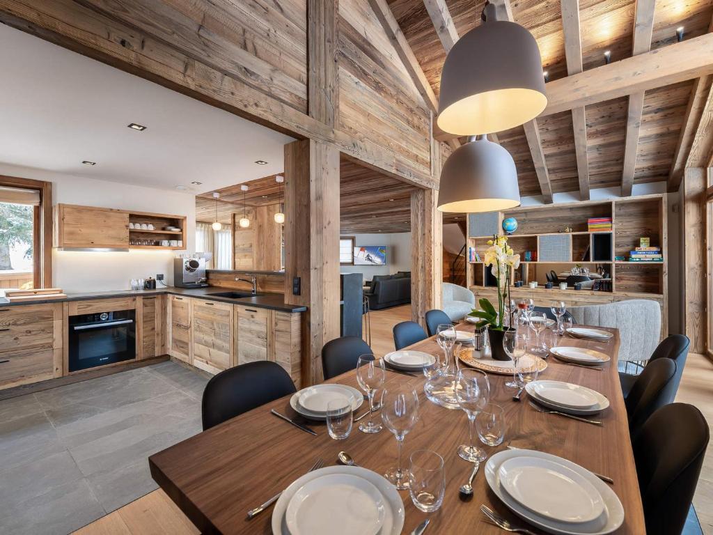 Chalet Chalet Courchevel 1550, 6 pièces, 10 personnes - FR-1-562-49 476 Rue Champ Masson 73120 Courchevel