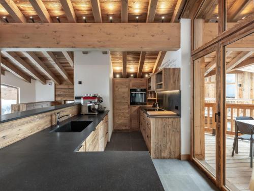 Chalet Courchevel 1550, 7 pièces, 14 personnes - FR-1-562-47