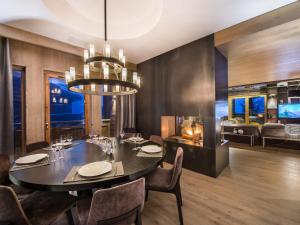 Chalet Courchevel 1650, 6 pièces, 10 personnes - FR-1-563-11