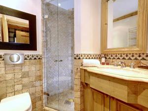 Chalet Courchevel 1850, 5 pièces, 8 personnes - FR-1-575-66
