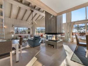 Chalet Courchevel 1850, 6 pièces, 10 personnes - FR-1-564-60